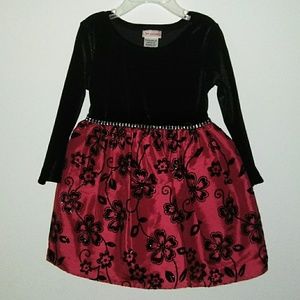 Beautiful Holiday dress!